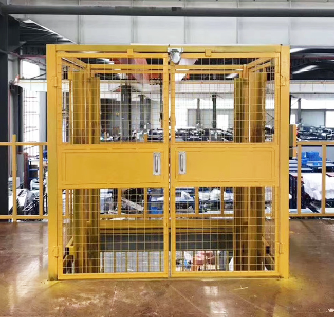 鹤壁智能导轨式升降机亮相